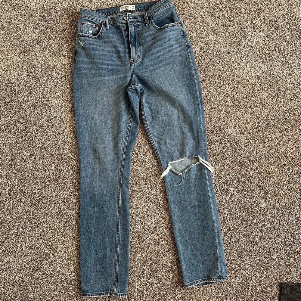 Abercrombie & Fitch The 90s Slim Straight Ultra High Rise Curve Love